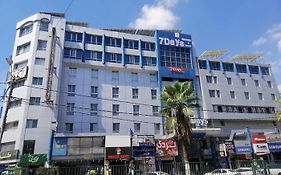 Seven Days Hotel